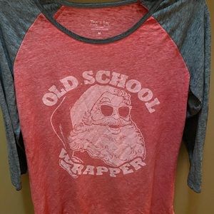 Womens Medium Holiday Tshirt